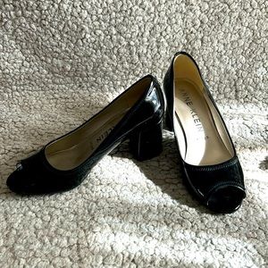 Anne Klein Block Heel Pump Black Patent Leather Size 8.5